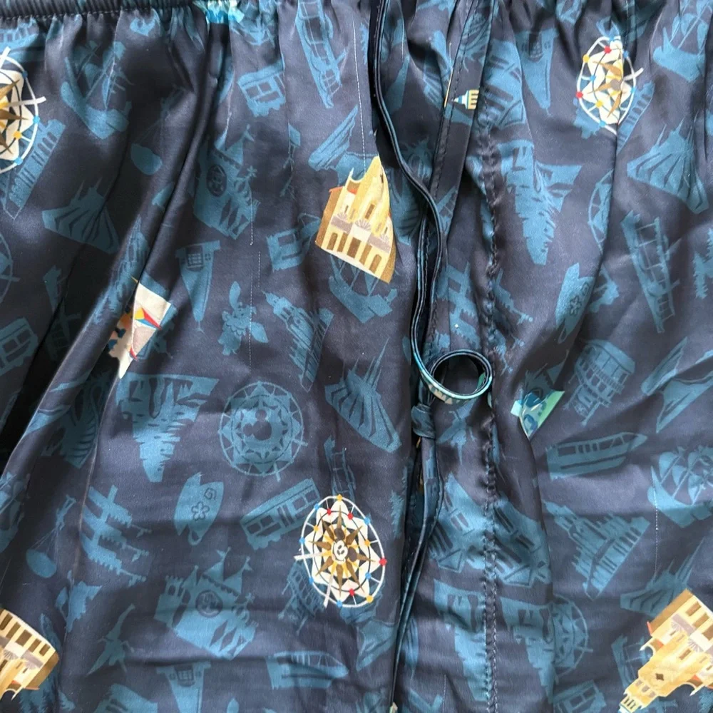 Blue Patterned Pajama Set Disneyland - Picture 5 of 7